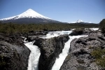 Petrohué River.  Puerto Varas - CHILE