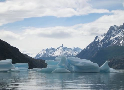 Gray Lake, Torres del Paine