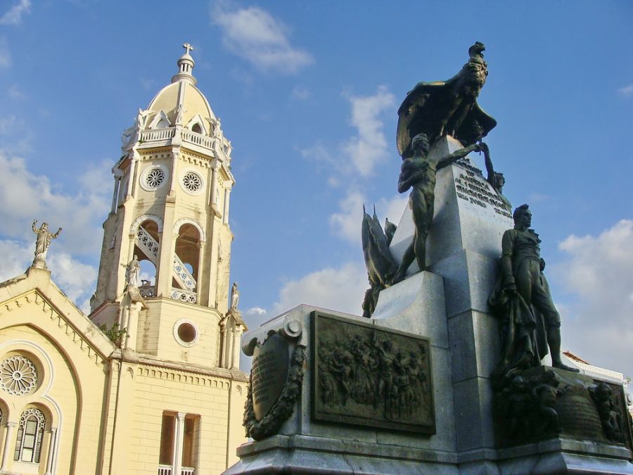 Plaza Bol�var, Panama City. Casco Antiguo, Panama, Information Ciudad de Panama, Panama