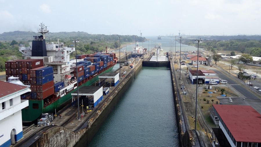 The Panama Canal is an interoceanic navigation route between the Caribbean Sea and the Pacific Ocean that crosses the Isthmus of Panama at its narrowest point, whose length is 82 km. Ciudad de Panama, Panama