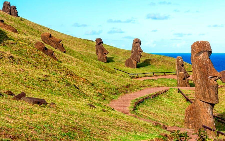 Rapa Nui National Park Guide Of National Parks In CHILE rapa-nui-national-park-guide-of-national-parks-in-chile