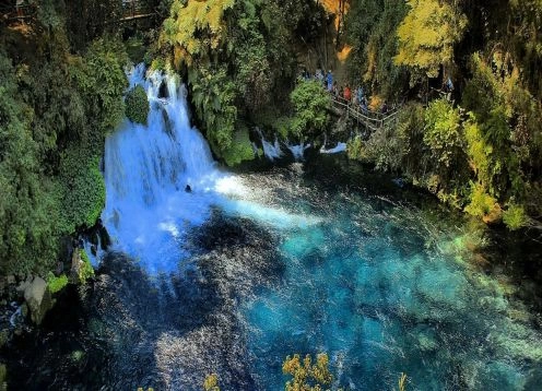 Eyes of the Caburgua, Pucon