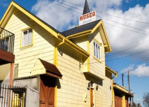 Schneider Museum in Puerto Varas, Puerto Varas