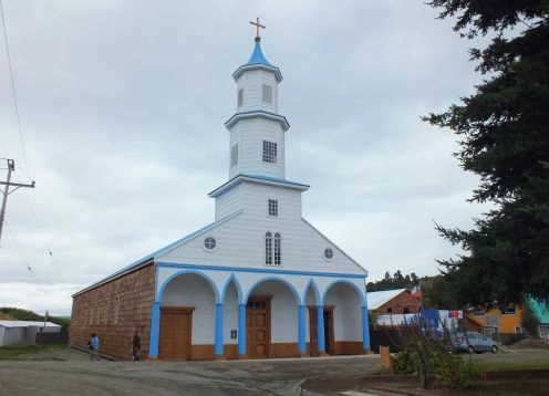 Ril�n Church, Chiloe, Chiloe