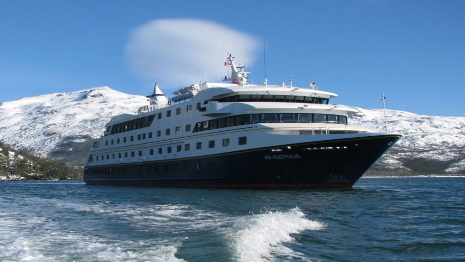 AUSTRALIS CRUISER // PUNTA ARENAS - USHUAIA, , 