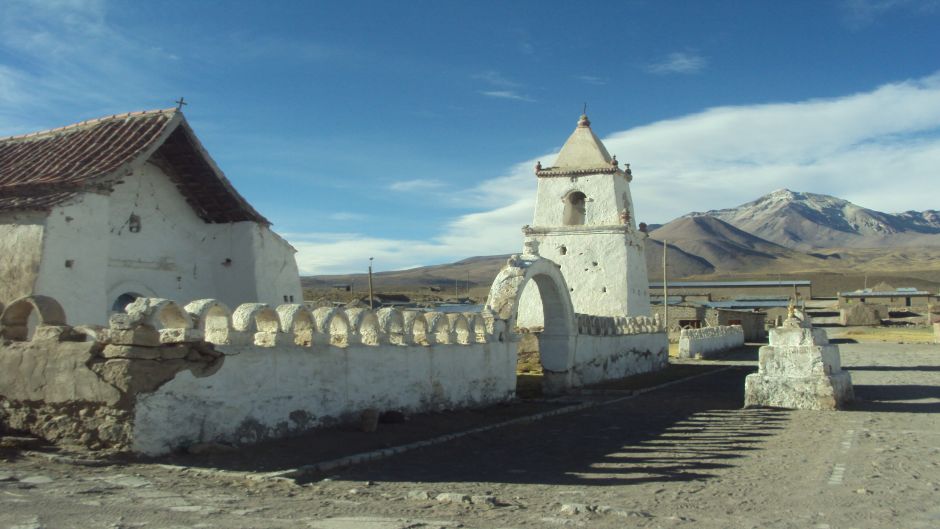 LAUCA NATIONAL PARK AND SALAR SURIRE, , 