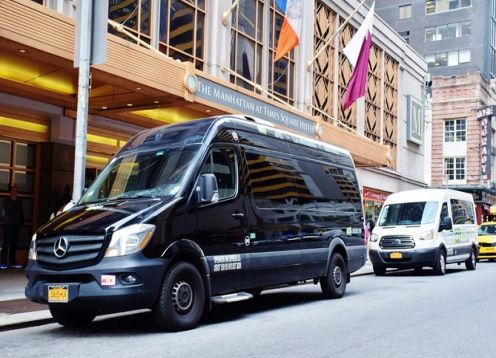 Roundtrip shared transfer: from New York airports and Manhattan hotels. New York, NY, UNITED STATES