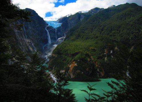 Queulat Hanging Glacier , 