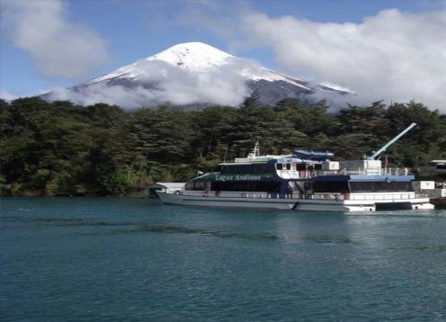 TRANSFER IN + PEULLA  NAVEGATION + TOUR TO CHILOE + TRANSFER OUT, 