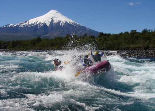 PETROHUE RIVER RAFTING. Puerto Varas, CHILE