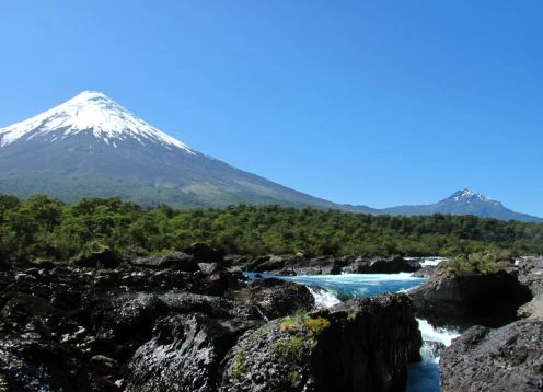 EXCURSION TO OSORNO VOLCANO & PETROHUE. , CHILE