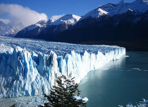 PERITO MORENO GLACIER TOUR. Puerto Natales, CHILE