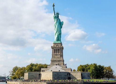 Tour to the Statue of Liberty and Ellis Island, 