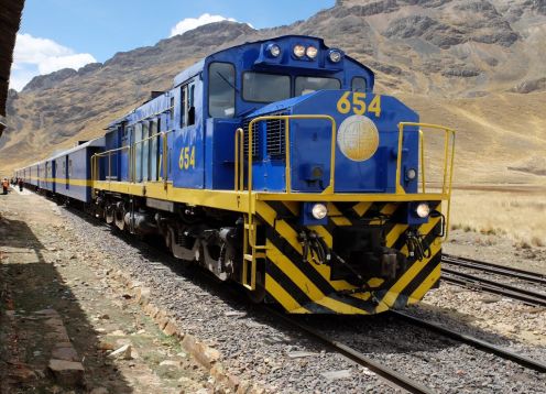 Train Puno / Cusco with lunch, 