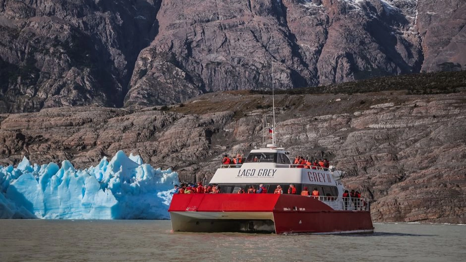 NAVIGATION GREY GLACIER, Puerto Natales, CHILE