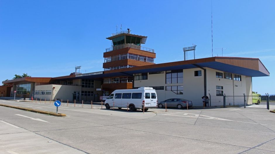 TRANSFER VALDIVIA AIRPORT - HOTEL IN VALDIVIA, Valdivia, CHILE