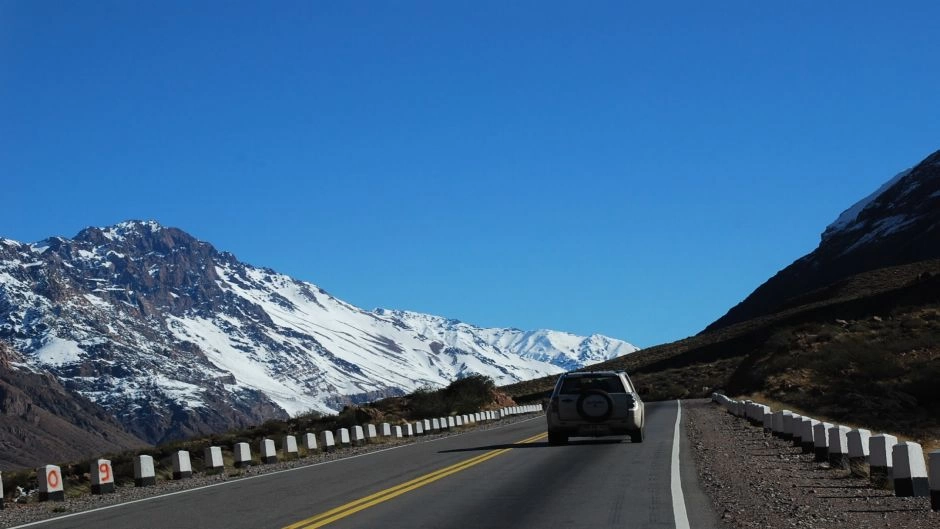 TRANSFER MENDOZA TO SANTIAGO, Mendoza, ARGENTINA