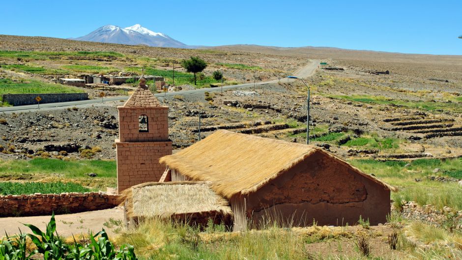 RED STONES, SALAR DE ATACAMA, ALTIPLANIC LAGUNAS, San Pedro de Atacama, CHILE