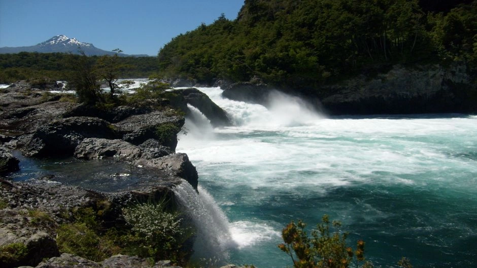 EXCURSION TO OSORNO VOLCANO & PETROHUE, Puerto Varas, CHILE