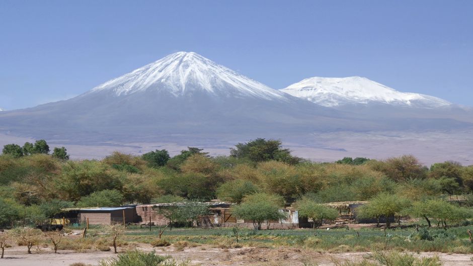 Ascent Licancabur Volcano , San Pedro de Atacama, CHILE