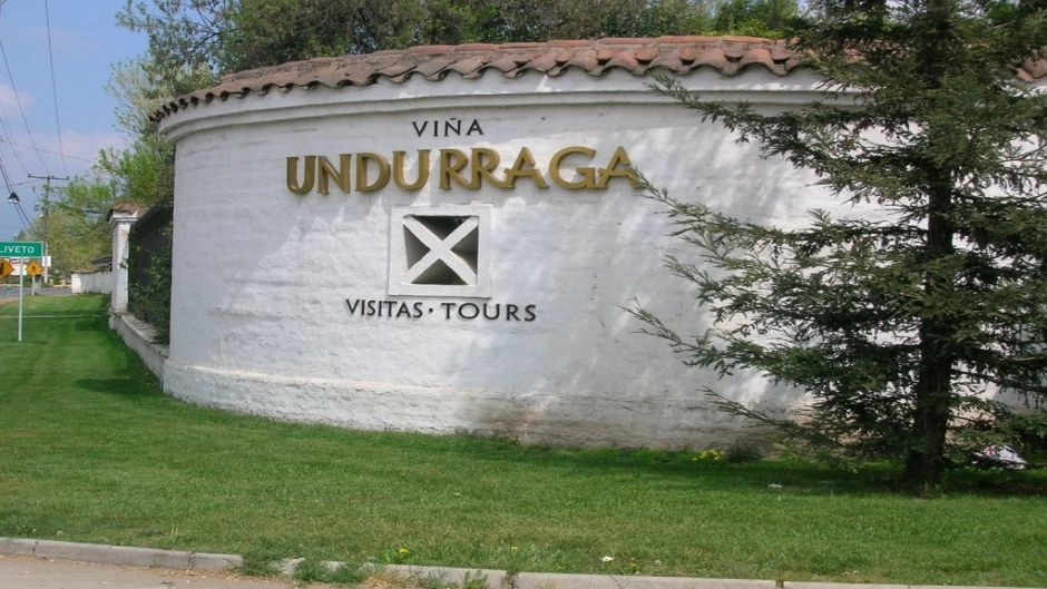 VALLE NEVADO TOUR + FULL DAY WINE TOUR (CONCHA Y TORO AND UNDURRAGA), Santiago, CHILE