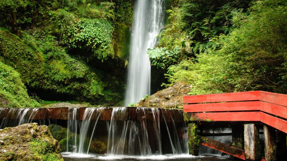 GEOMETRICAS HOT SPRING, Pucon, CHILE