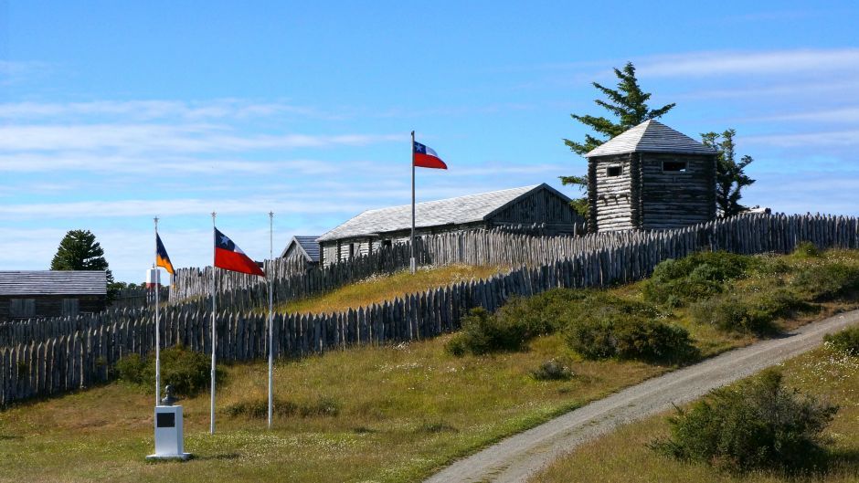 TOUR TO FORT BULNES, Punta Arenas, CHILE