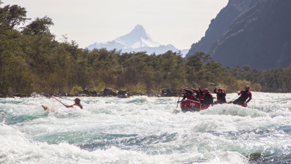 PETROHUE RIVER RAFTING, Puerto Varas, CHILE