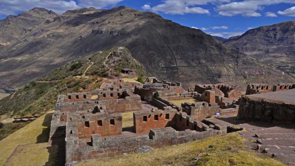 TOUR SACRED VALLEY (PISAC MARKET AND OLLANTAYTAMBO) INCLUDING LUNCH BUFFET WITHOUT INCOME, Cusco, PERU