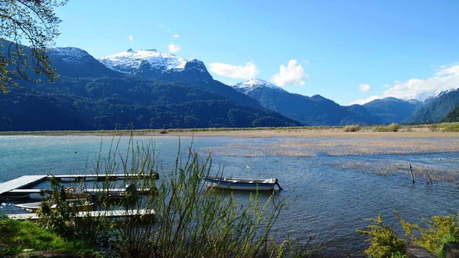 ANDEAN CROSSING. Chile - Bariloche, Puerto Varas, CHILE