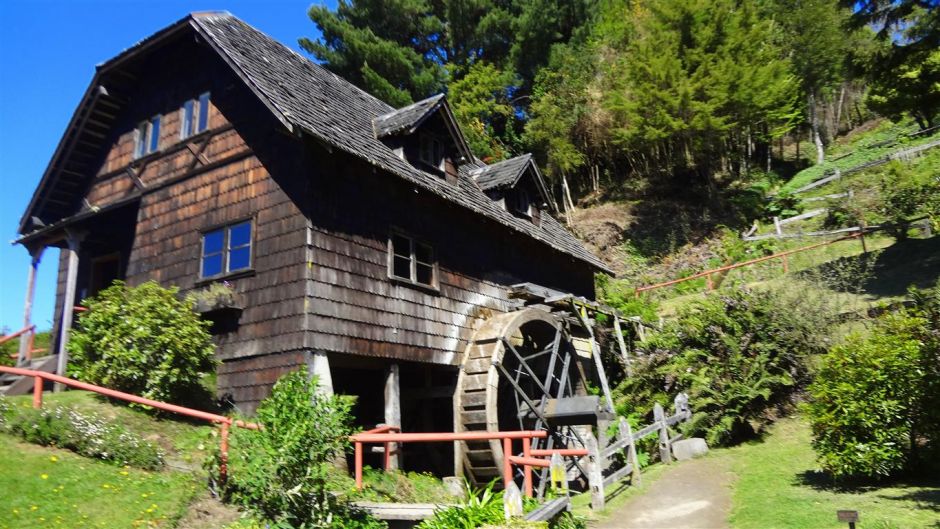 PUYEHUE PARK AND HOT SPRING TOUR, Puerto Montt, CHILE