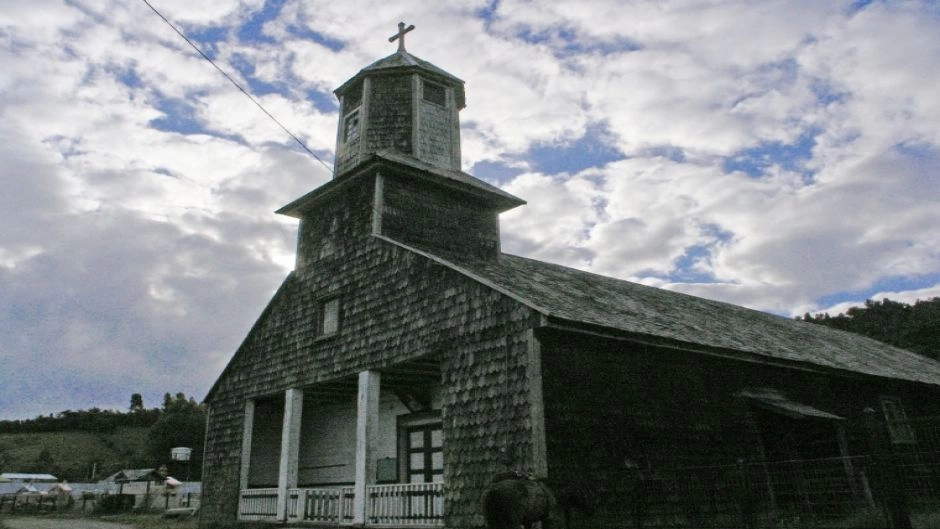 CHILOE ISLAND; ANCUD AND PINGUINS OF PUÃIHUIL, Puerto Varas, CHILE