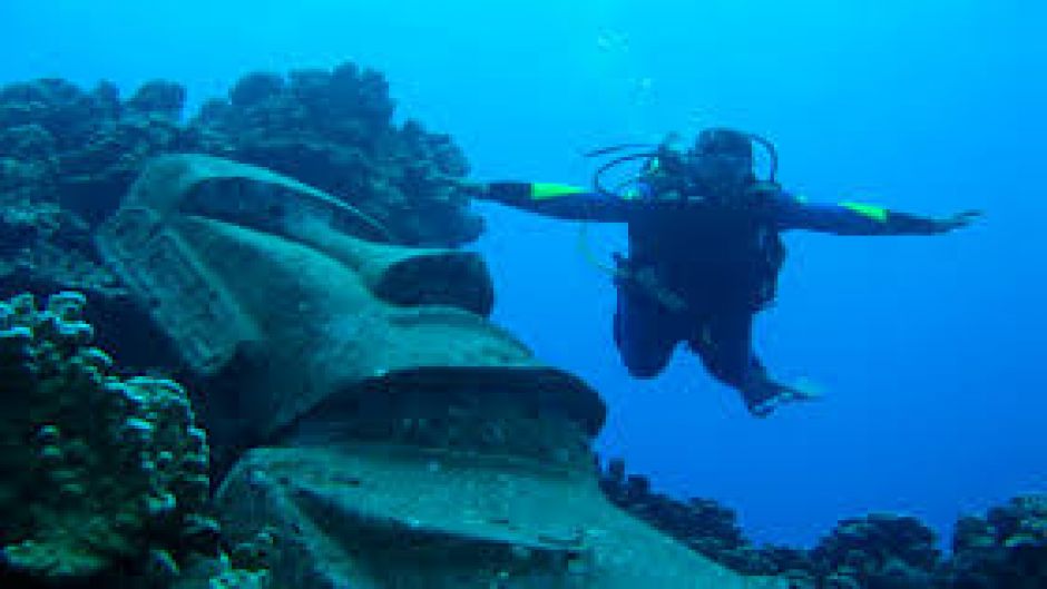 DIVING - INITIATIONBAPTISM ON EASTER ISLAND, Easter Island, CHILE