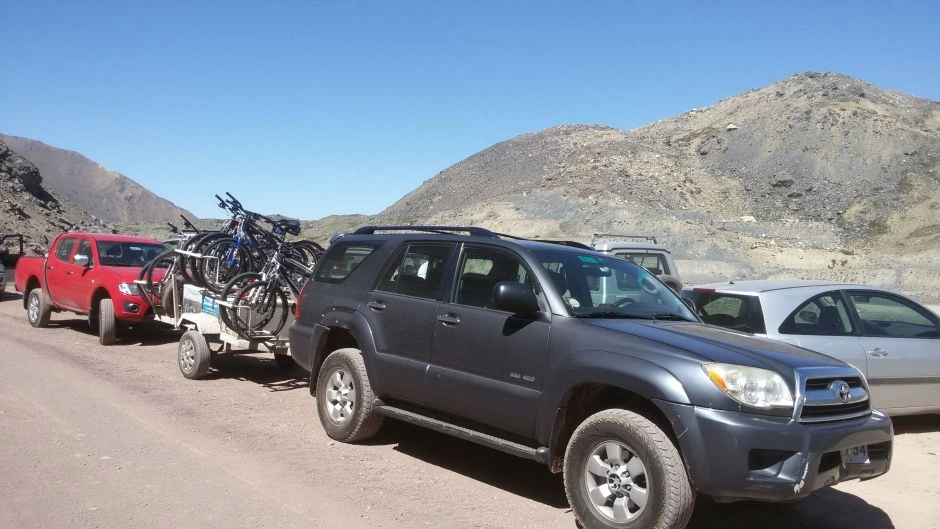 THE ANDES IN MOUNTAIN BIKE. RESERVOIR DEL YESO, Santiago, CHILE