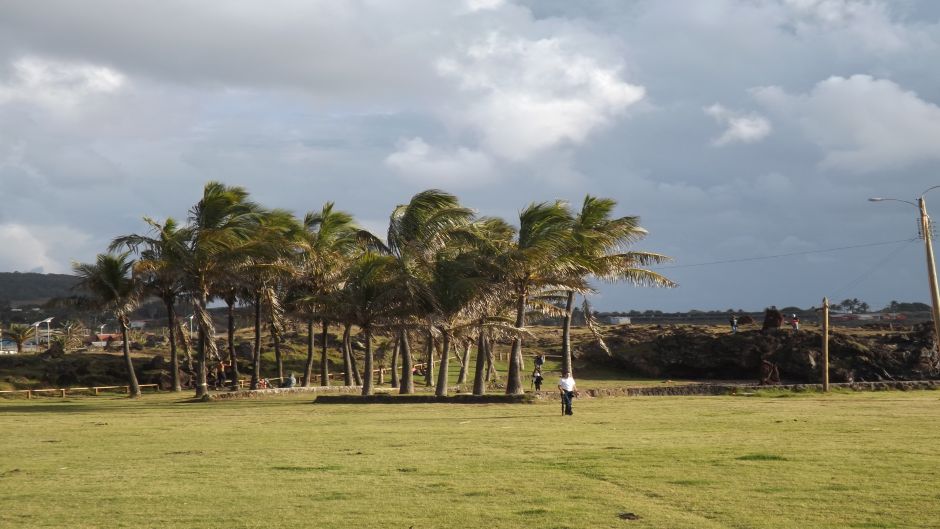 EASTER ISLAND CITY TOUR, Easter Island, CHILE