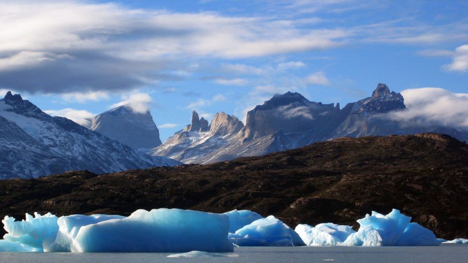 NAVIGATION GREY GLACIER, Torres del Paine, CHILE