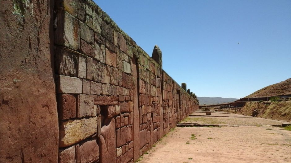 Ruins of Tiwanaku and Puma Punku, La Paz, BOLIVIA