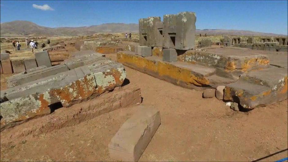 Ruins of Tiwanaku and Puma Punku, La Paz, BOLIVIA