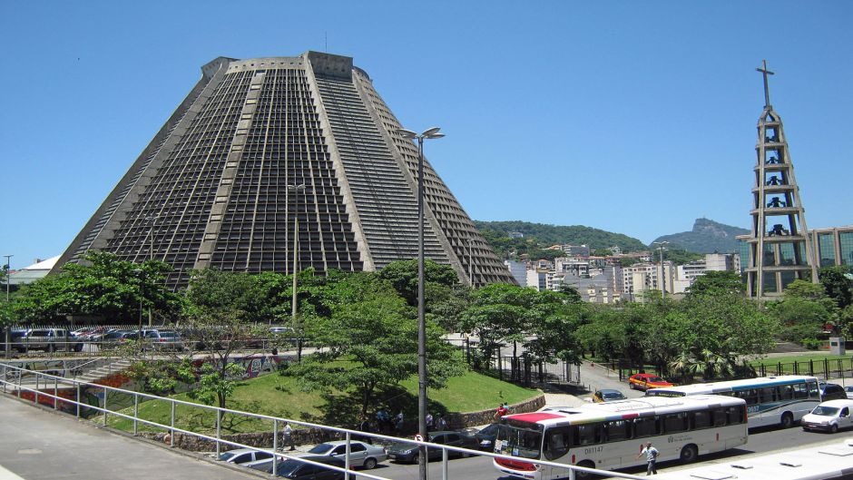 A Day in Rio - Corcovado, Pan de AzÃºcar, MaracanÃ£, SambÃ³dromo and SelarÃ³n with Lunch, Rio de Janeiro, BRAZIL