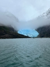 MOUNTAIN FJORD NAVIGATION, Puerto Natales, CHILE