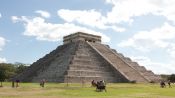 ChichÃ©n ItzÃ¡ Basic, Ik Kil Cenote & Valladolid Tour, Cancun, Mexico